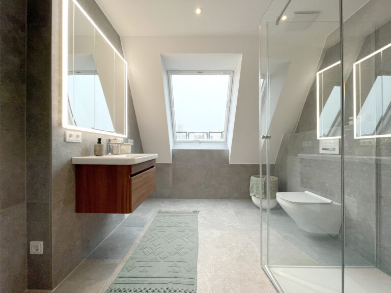 DAS FRANZ Dusche WC