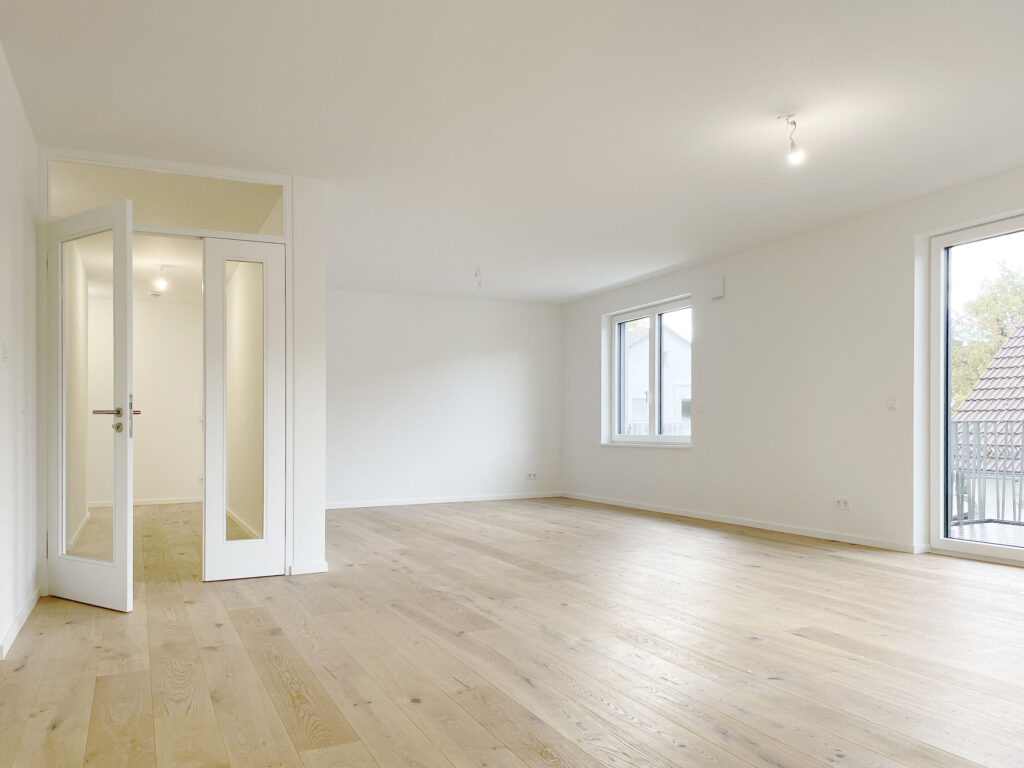 Wohn- und Essbereich einer Neubau-Wohnung von DOMINO Bau in München-Trudering