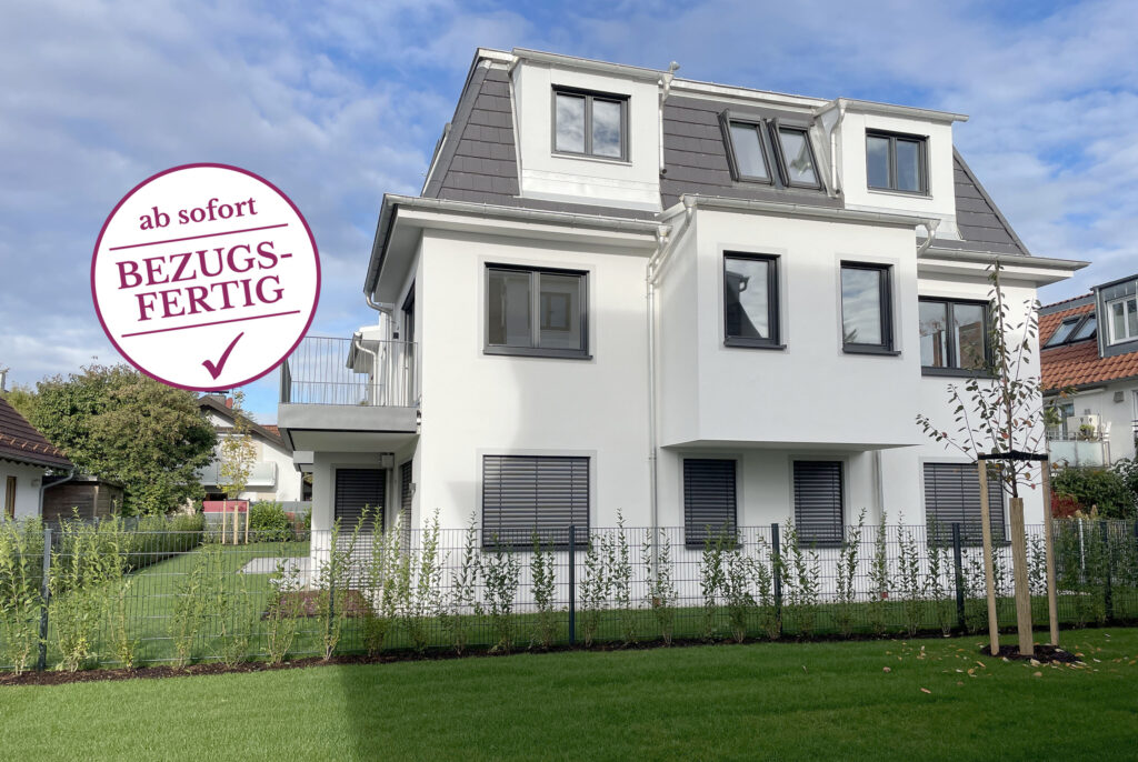 Neubau von zwei Neubau Mehrfamilienhäuser mit 8 Wohnungen und Tiefgarage von DOMINO Bau in München-Trudering