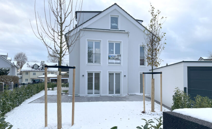 Stilvolle Neubau-Doppelhaushälfte in Garching bei München