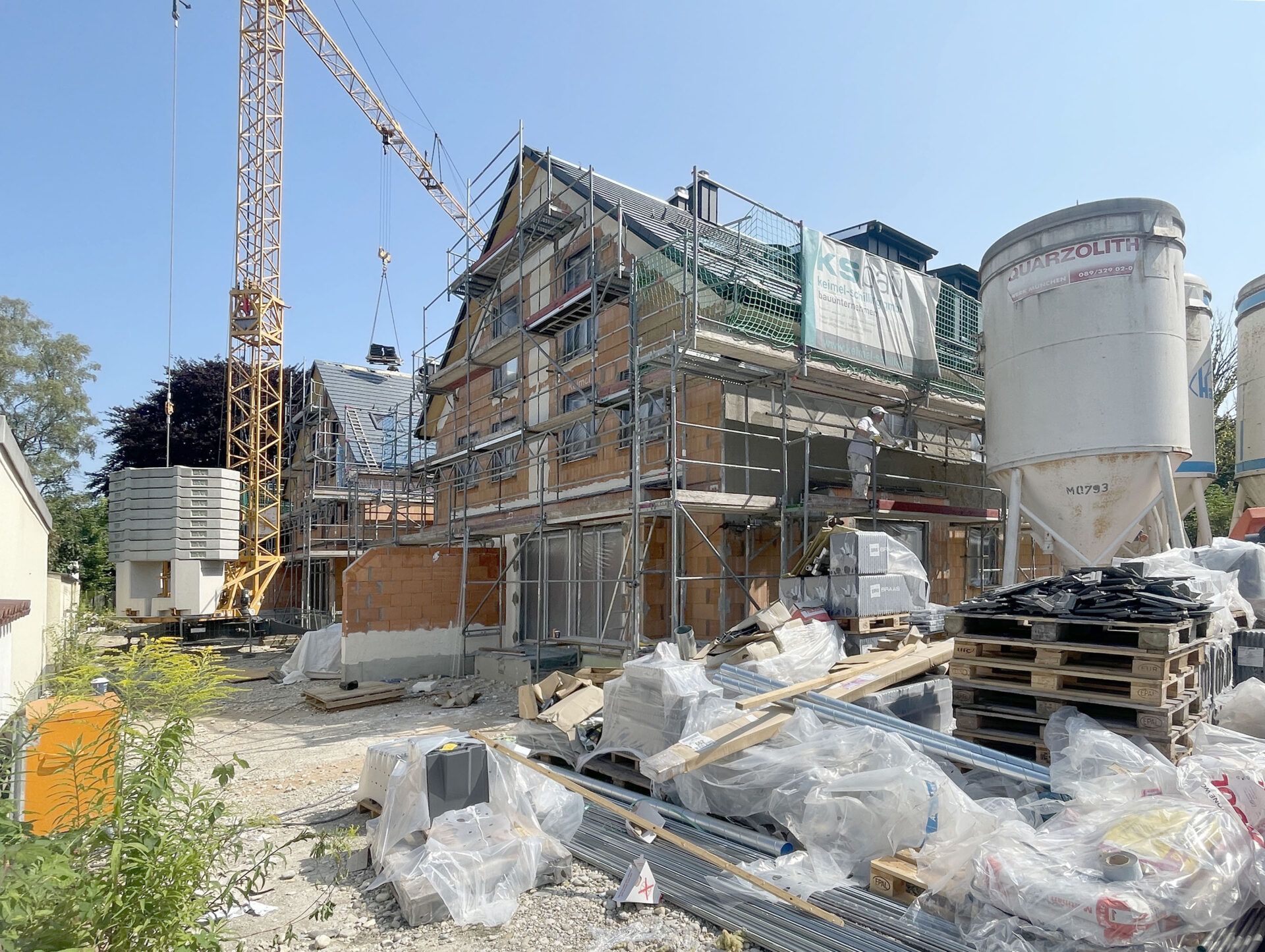 Doppelhäuser im Bau, Baustelle